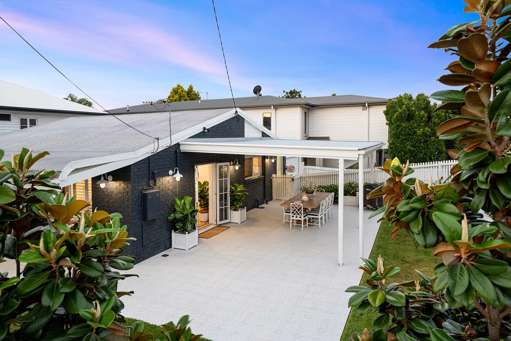 6 Ripon Street, Coorparoo, QLD 4151