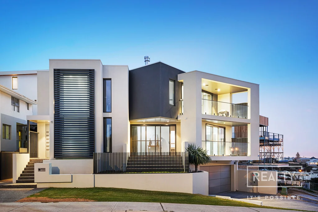 29 Nautilus Crescent, Scarborough, WA 6019