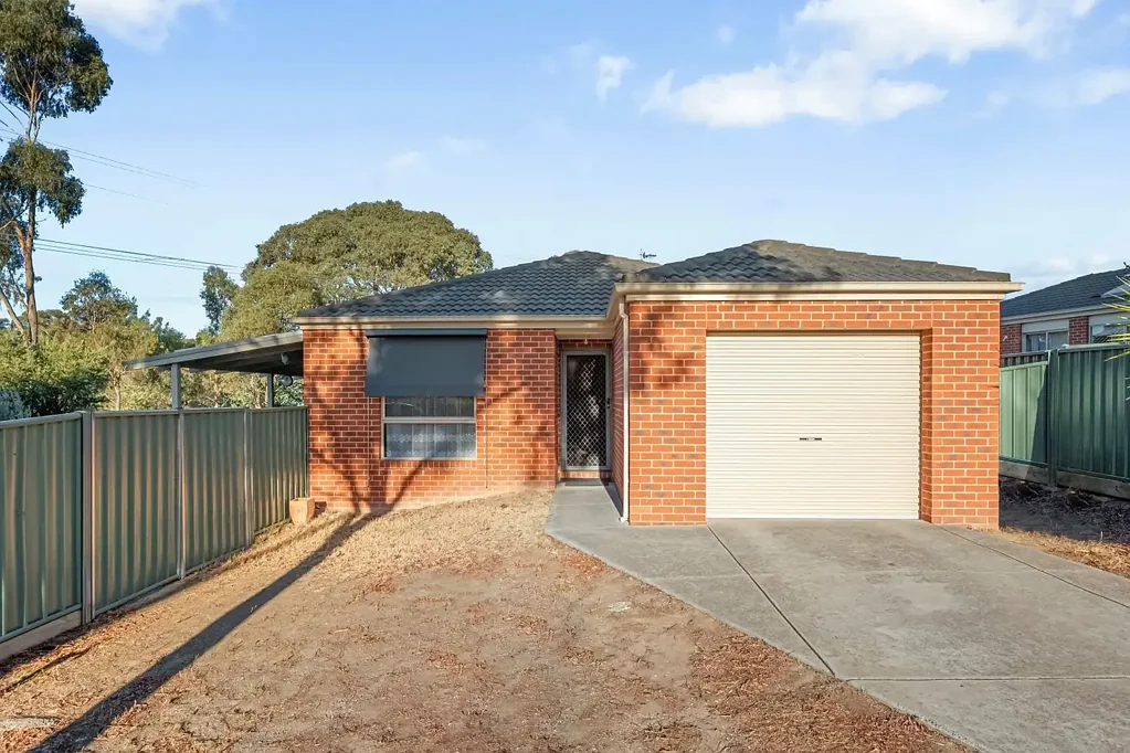 1 Sundew Drive, Kangaroo Flat, VIC 3555