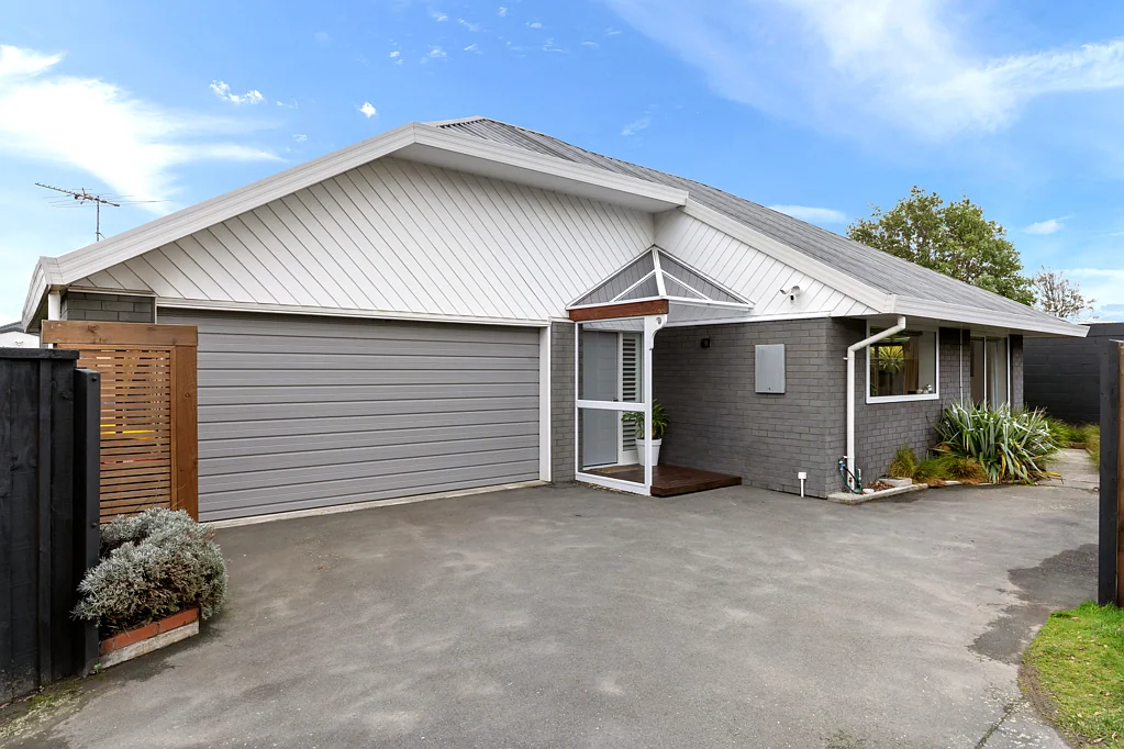 2/174 Cashmere Road, Hoon Hay, Christchurch, Canterbury