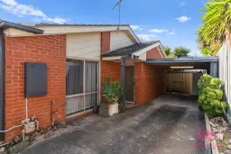 2/24 Rowellyn Avenue, Carrum Downs