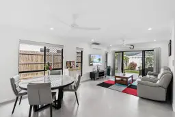 32 Speewah Bend, Mount Peter