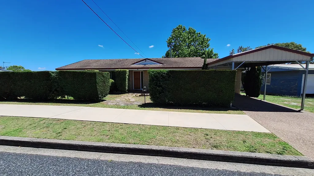 28 College Rd, Stanthorpe, QLD 4380