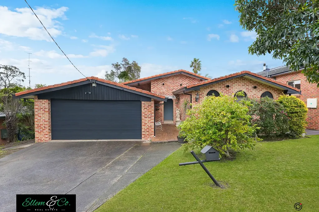 Mount Warrigal 4 Bedroom Immaculate Family Home