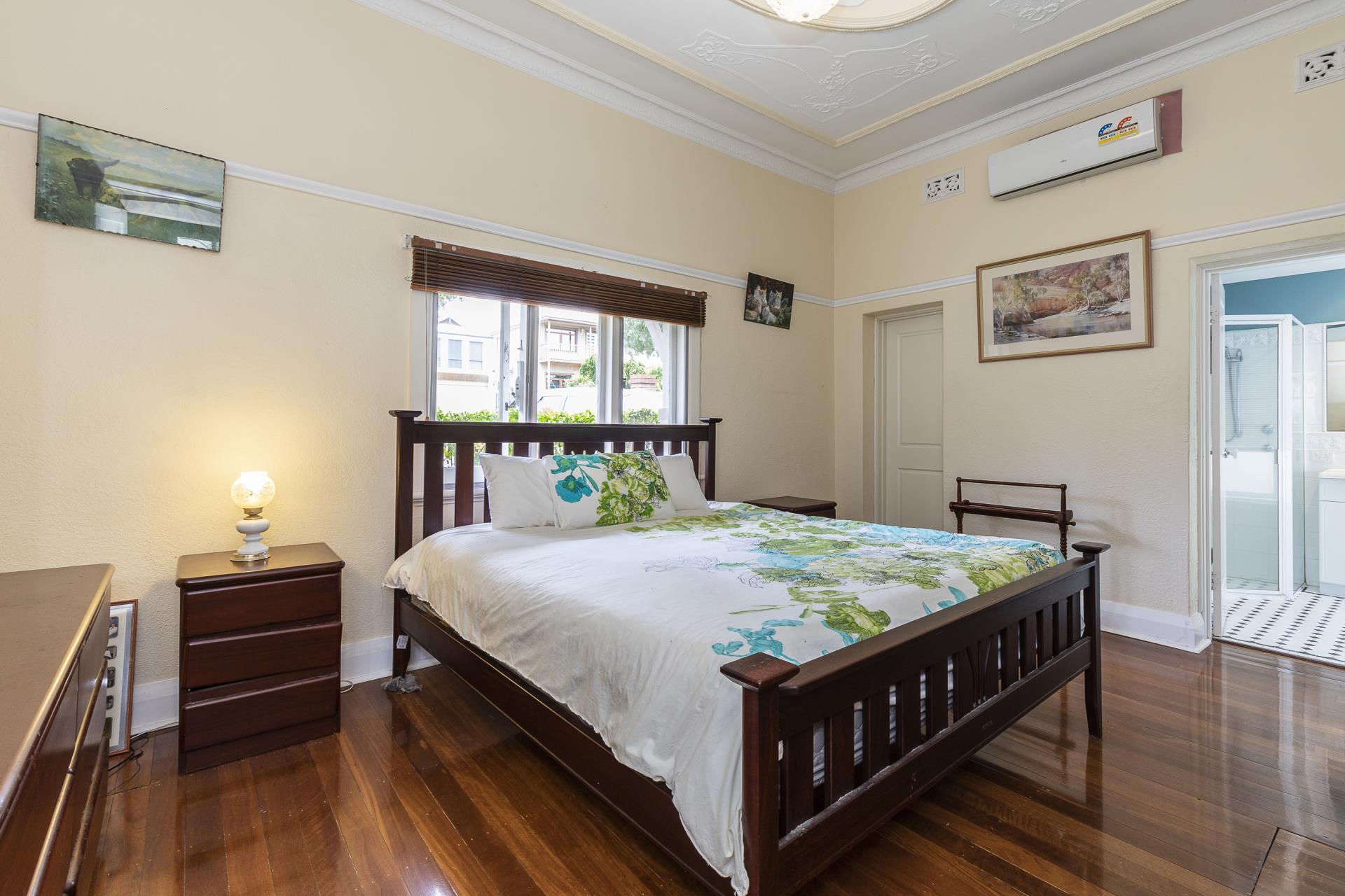 130 SHAKESPEARE ST, MOUNT HAWTHORN WA 6016, 0 Bedrooms, 0 Bathrooms, House