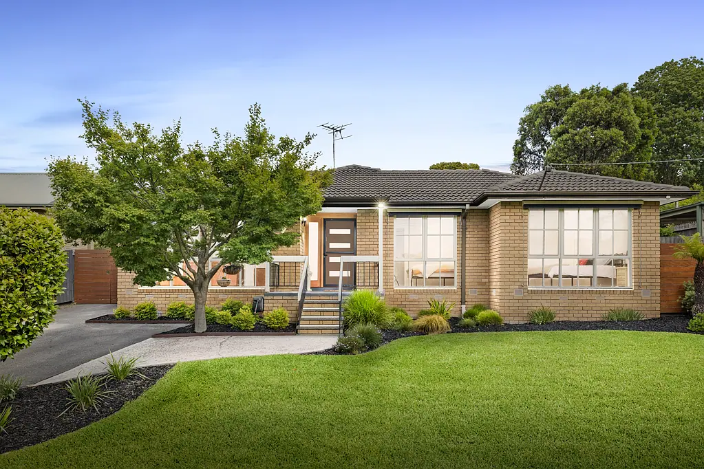 60 Griffiths Road, Upwey, VIC 3158