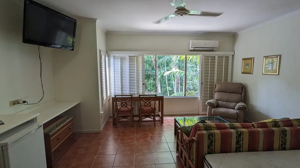 RAMADA - THREE MONTH LEASE AVAILABLE