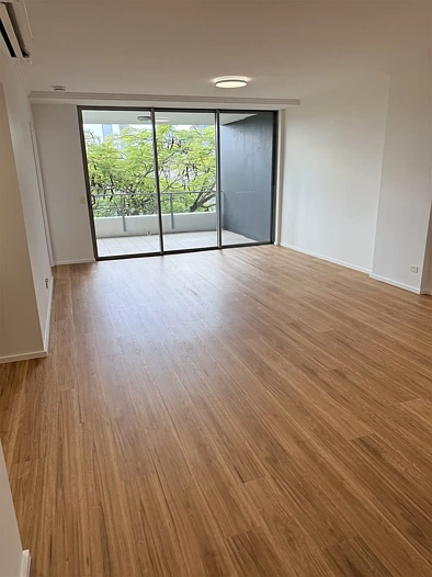 63/20 Donkin Street, West End, QLD 4101, 2 Bedrooms, 2 Bathrooms, Apartment