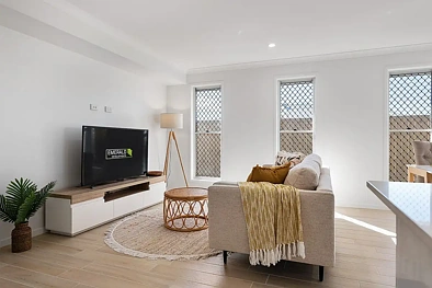 लिविंग रूम - Address Withheld, Caboolture, QLD 4510