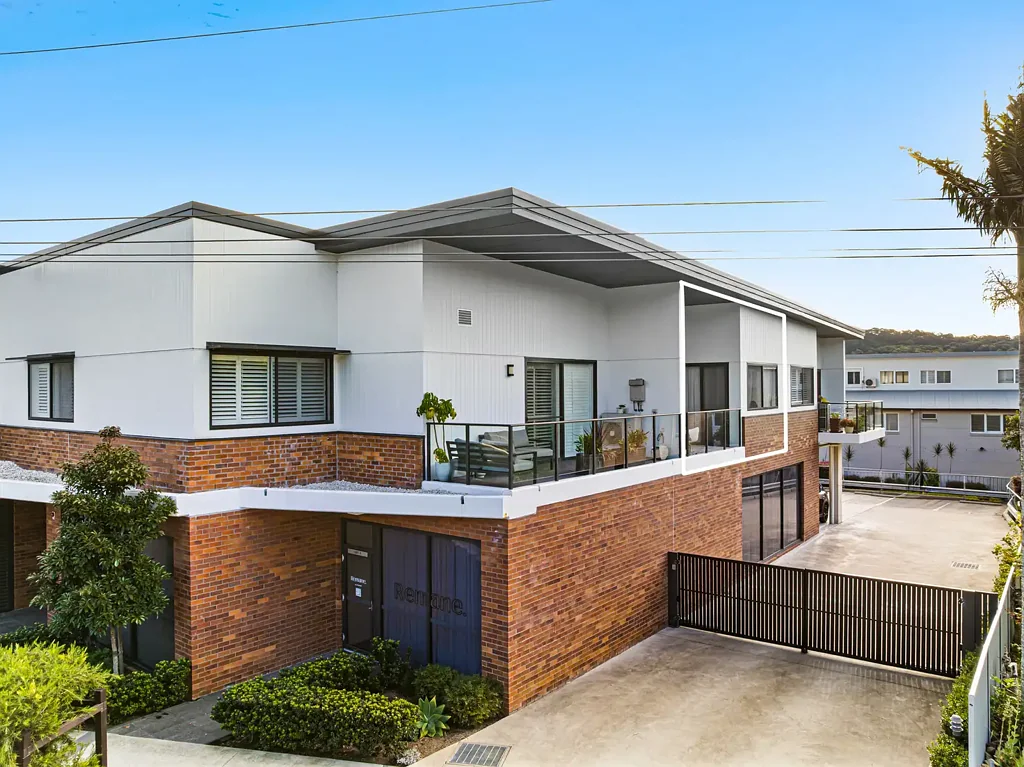 Warners Bay 1Kwarto Bright and Breezy One-Bedder in Small Boutique Building