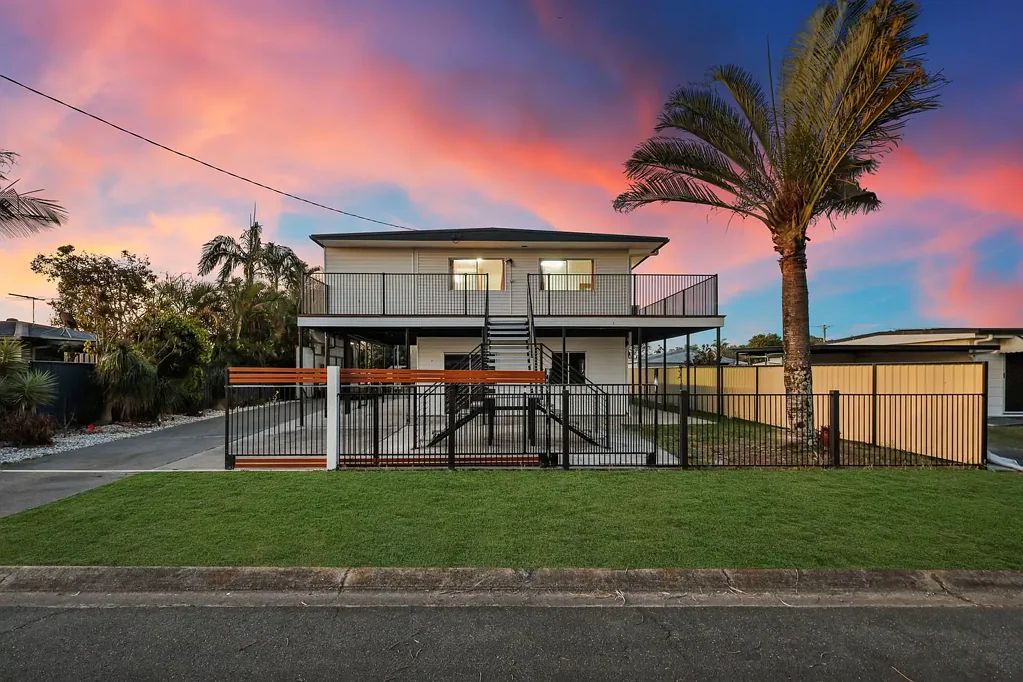 27 Gillian Street, Beachmere, QLD 4510