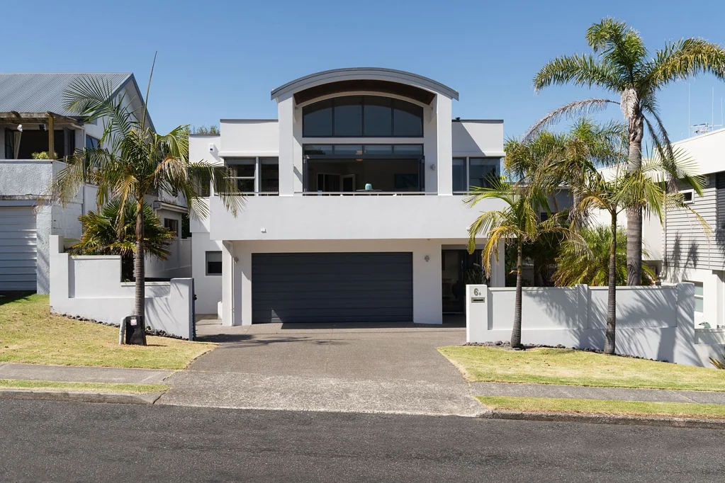 Mount Maunganui 4غرفة نوم Elegant Entertainer on Oceanview Road