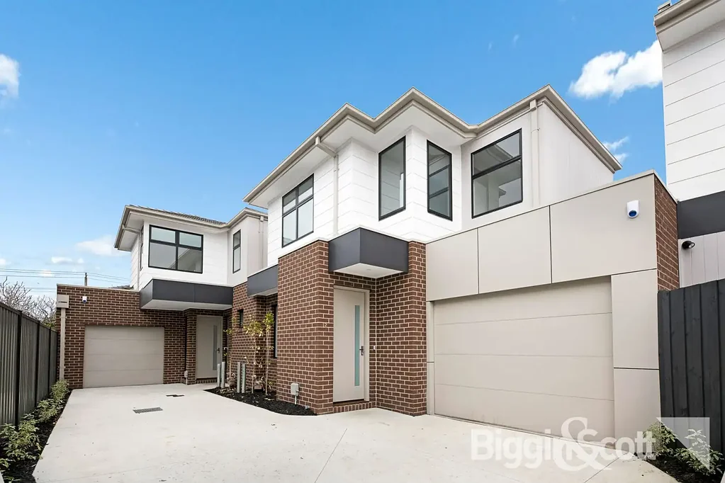 2/17 Dunedin Street, Maidstone, VIC 3012