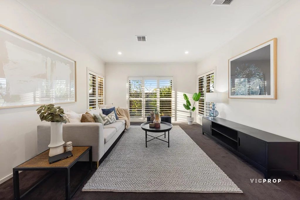 7 Sumac Close, Point Cook, VIC 3030