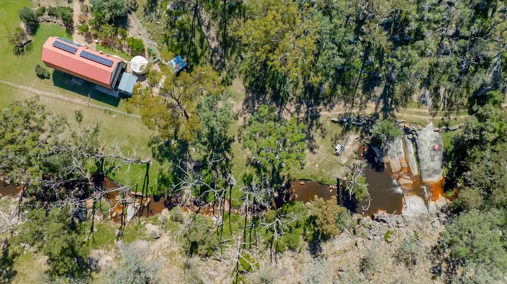 Tenterfield Off-Grid Paradise with Pristine Creek Frontage