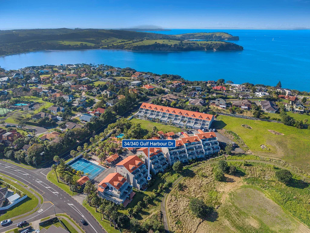 Gulf Harbour 4chambre Splash Into Summer!