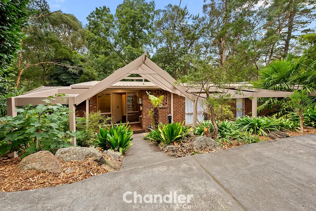 4 Fairy Dell Road, Tecoma, VIC 3160