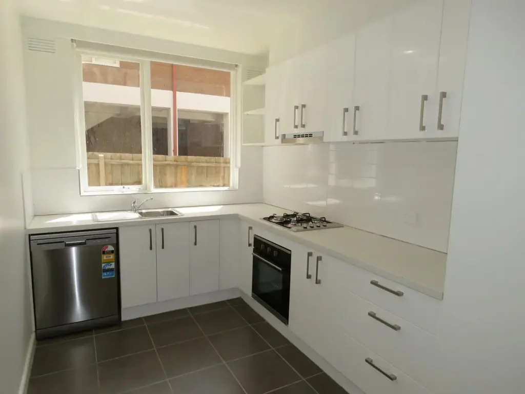 Sun-filled Spacious Two Bedroom Apartment!