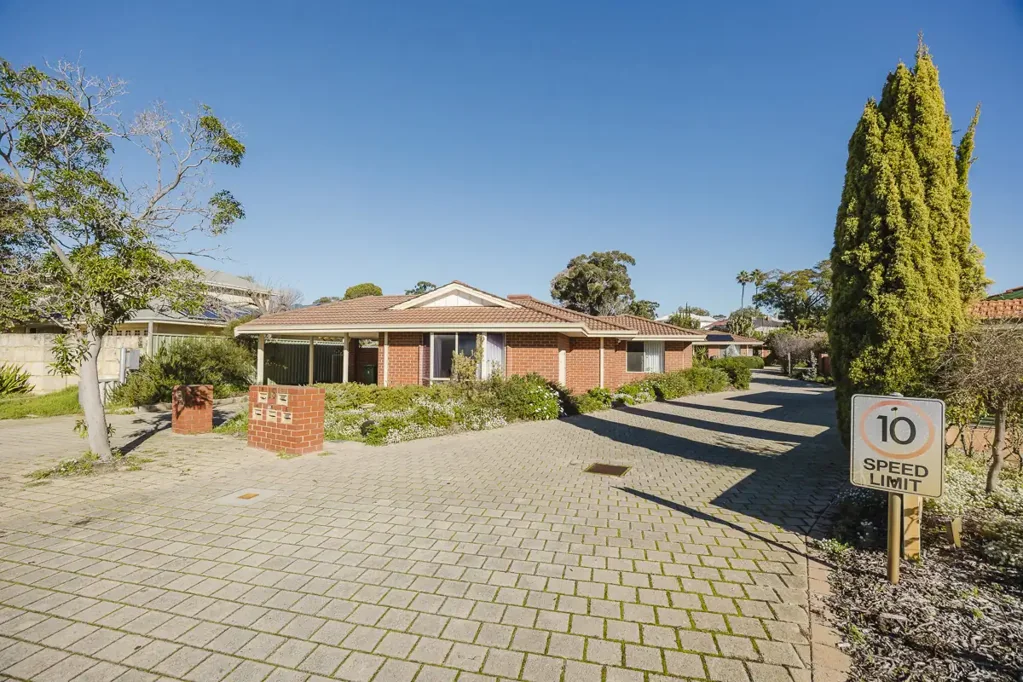 Bayswater 3房  Comfortable, Low-Maintenance Living in a Convenient Bayswater Location