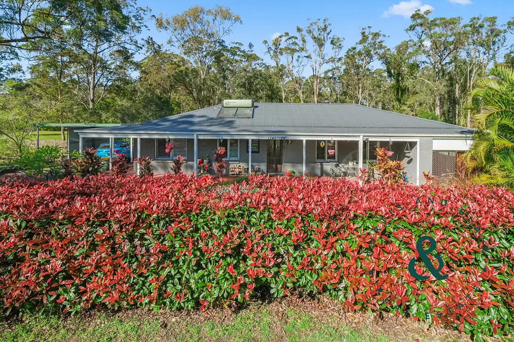Medowie 4 Slaapkamer Peace, privacy & plenty of space for family & vehicles on 1.2 Acres