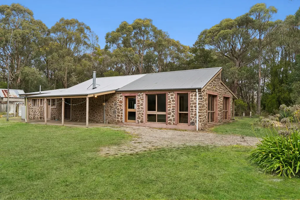 225 Bushbys Road, Barongarook, VIC 3249
