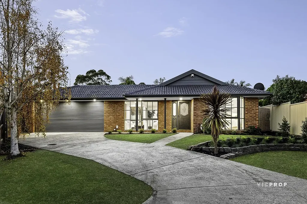 10 Gundry Grove, Watsonia North, VIC 3087