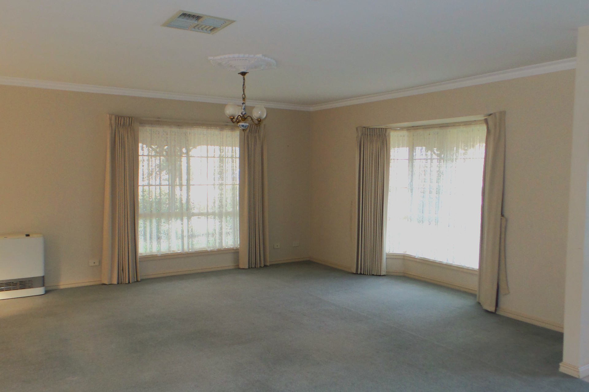 2 YURUNGA DR, MCKENZIE HILL VIC 3451, 0 Schlafzimmer, 0 Badezimmer, House