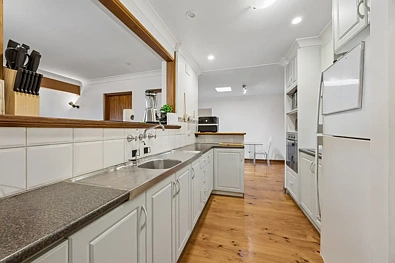 20 Burns Court, Morphett Vale, SA 5162, 4 Schlafzimmer, 1 Badezimmer, House