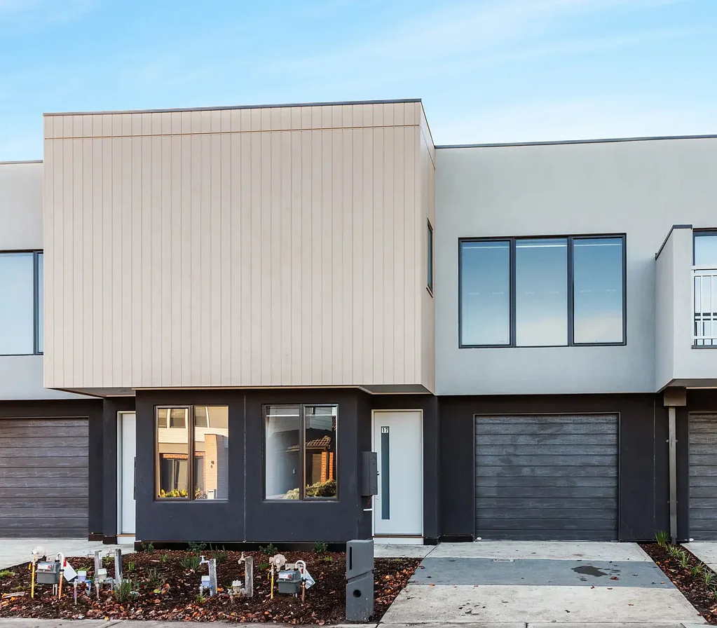 This Townhouse his sure to impress.