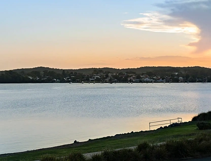 2/198 The Esplanade, Speers Point, NSW 2284, 3 कमरे, 2 बाथरूम, House