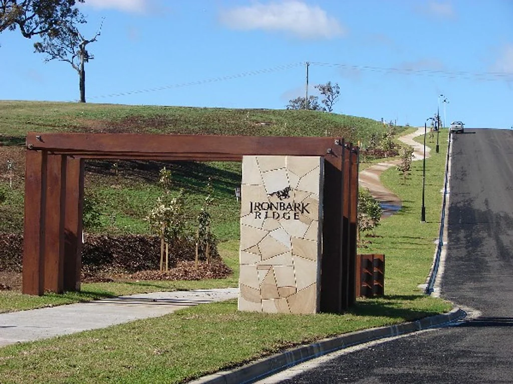 Muswellbrook FULLY SERVICED ACREAGE LOT NESTLED AWAY WITH IT&apos;S OWN PRIVATE ACCESS AND OFFERING A LOT OF SPACE 4,021 SQM