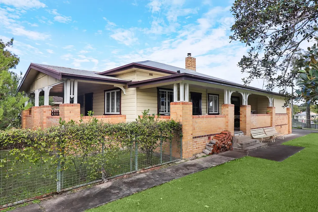 West Kempsey 3Phòng ngủ Corner Block, Convenient Location