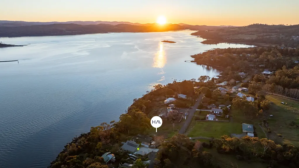 Hillwood Prime Waterfront Land with Spectacular Tamar River Views