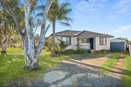 39 ELEEBANA CRES, Koonawarra