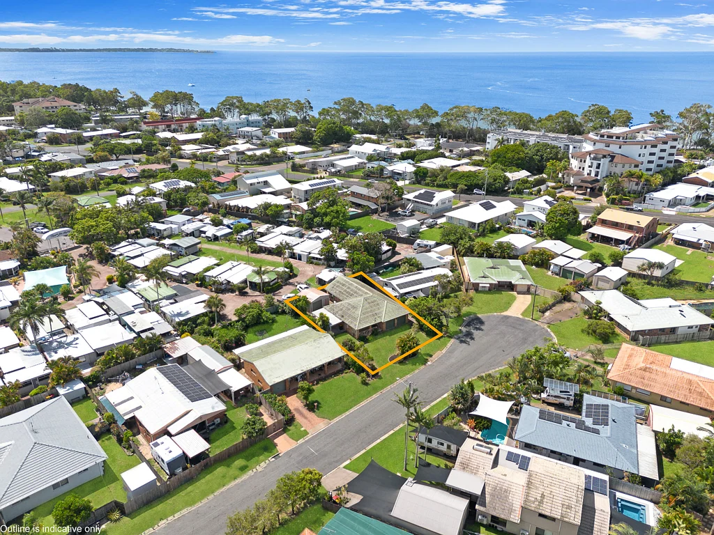 8 Pebble Court, Torquay, QLD 4655