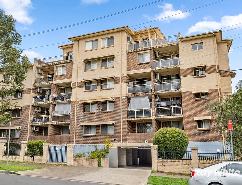 32/14-18 Fourth Avenue, Blacktown, Western Suburbs, 2房, 1浴, Unit