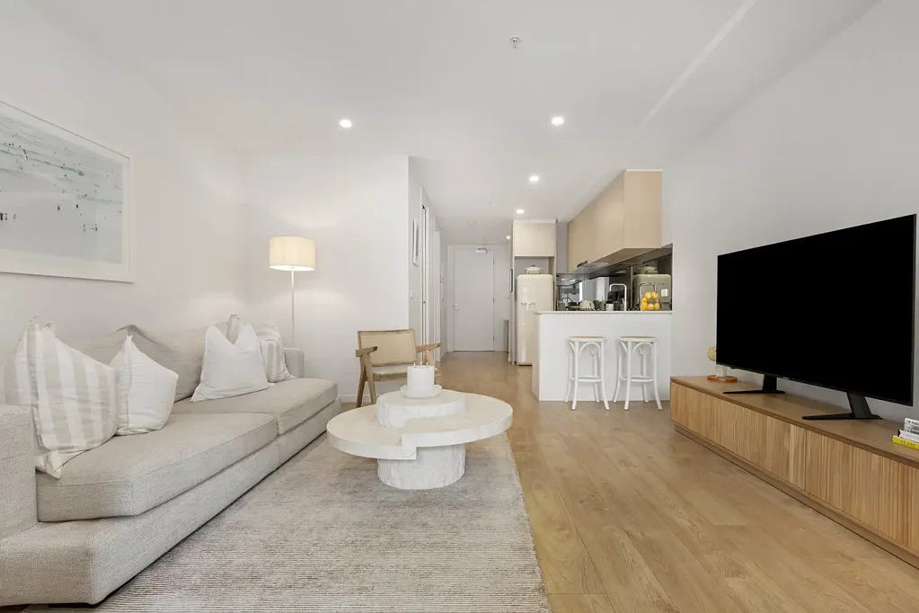 Edithvale 2कमरा Ground-Floor Living in Coveted Seaside Locale