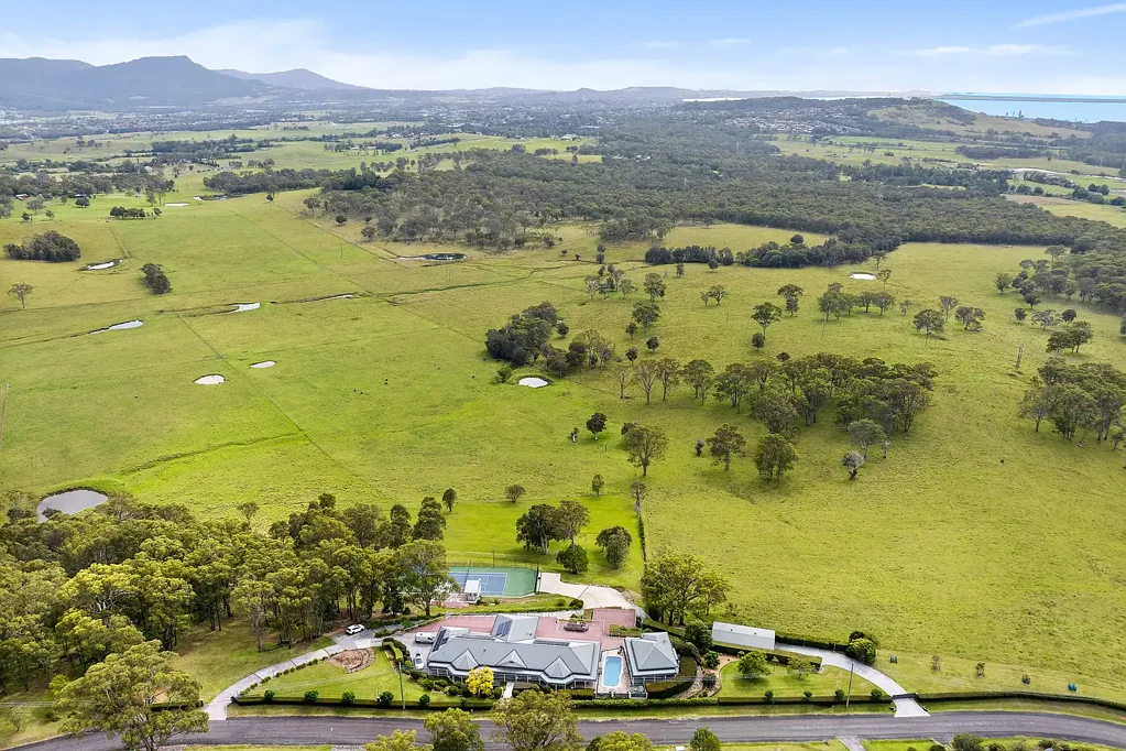 7 Parkland Avenue, Avondale, NSW 2530