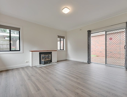 1/24 Station Street, Ferntree Gully, East Melbourne, 3 Bedrooms, 1 Bathrooms, House