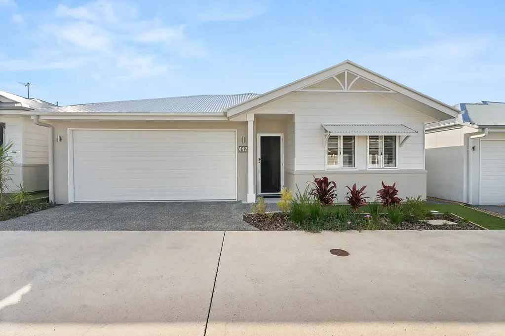 Urangan 3房  Walk-In, Walk-Out Luxury - Simply Pack Your Suitcase & Start Living