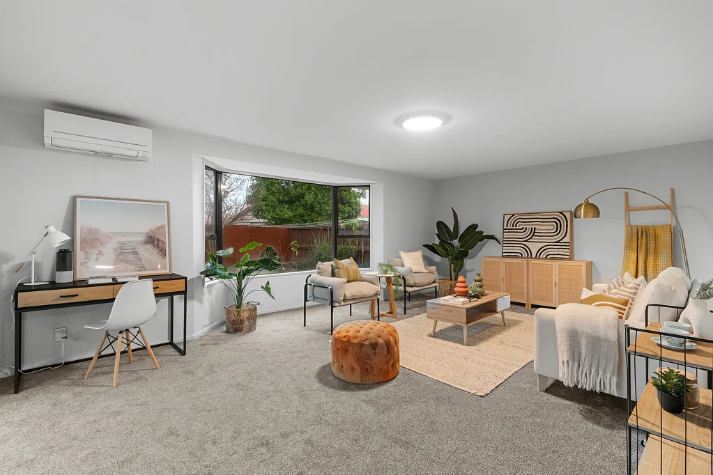 Burnside 3બેડરૂમ Renovated for Comfort, Zoned For Success!