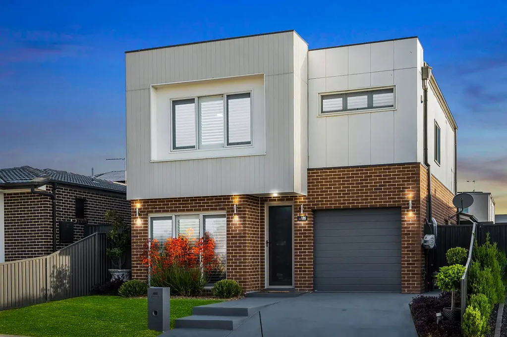 166 Tenth Avenue, Austral, NSW 2179