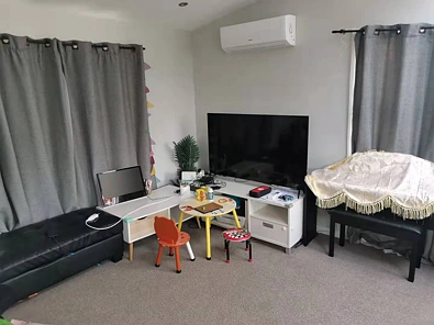This lovely home offered 3 good size bedrooms
