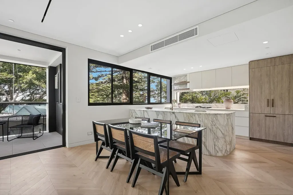 Bellevue Hill 3Kwarto Refined Bellevue Hill Living with a Tranquil Garden Outlook