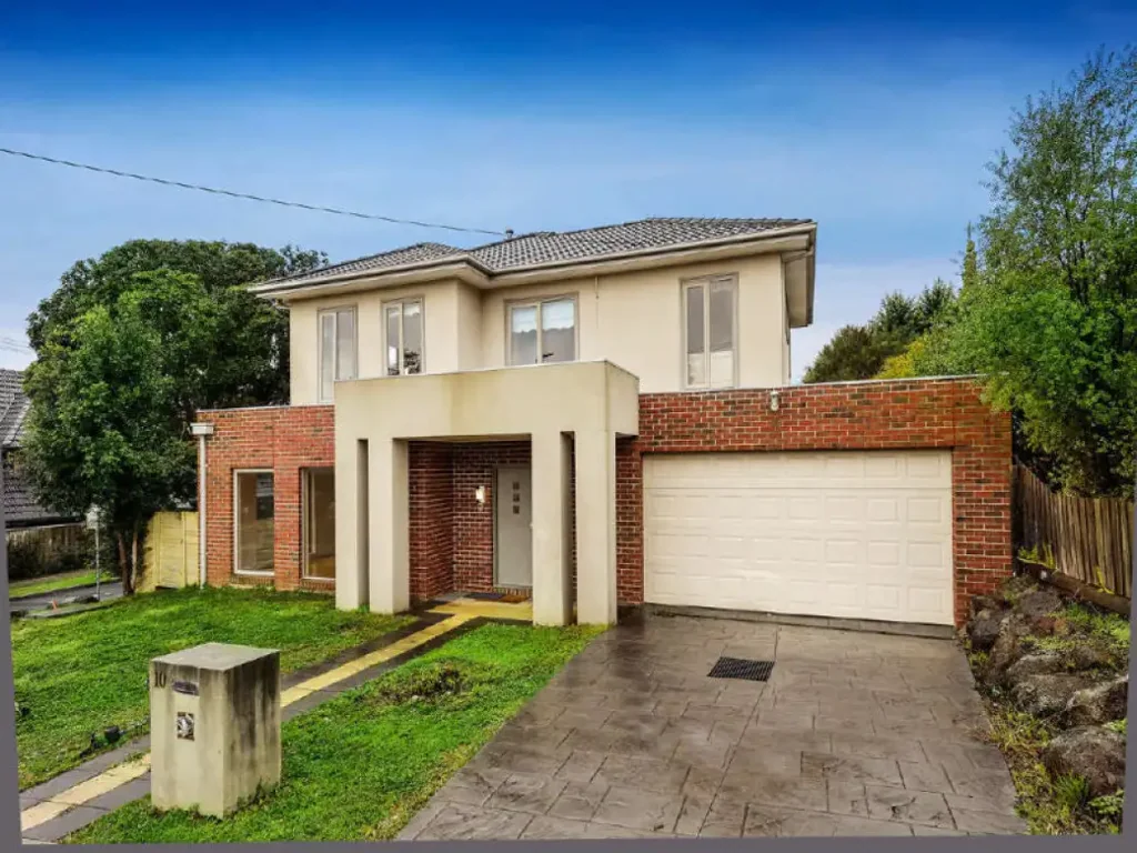 Large family home in prime location