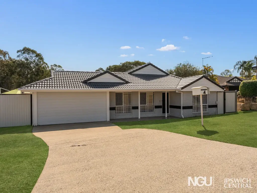 Brassall 4 Bedroom SALTWATER POOL + MASSIVE ALFRESCO + RENOVATED KITCHEN + 840M² IN THE PRESTIGIOUS GRAMMAR PARK ESTATE!