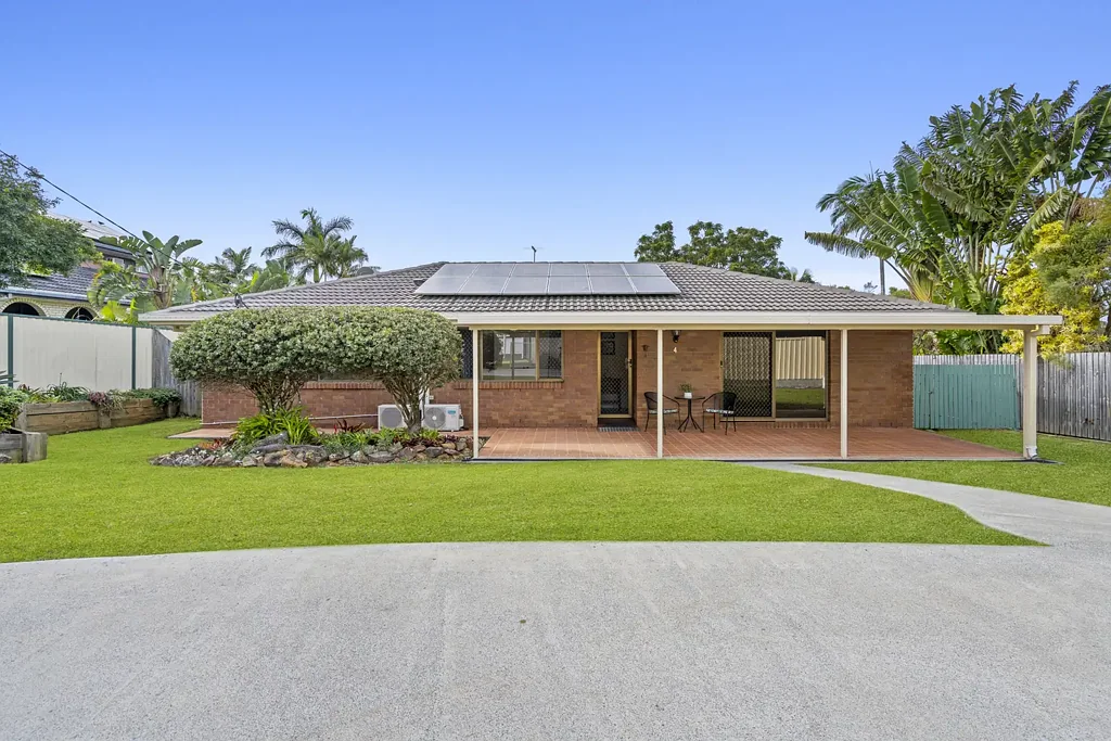 Alexandra Hills 3Moenga Family Living with Space, Comfort and Convenience