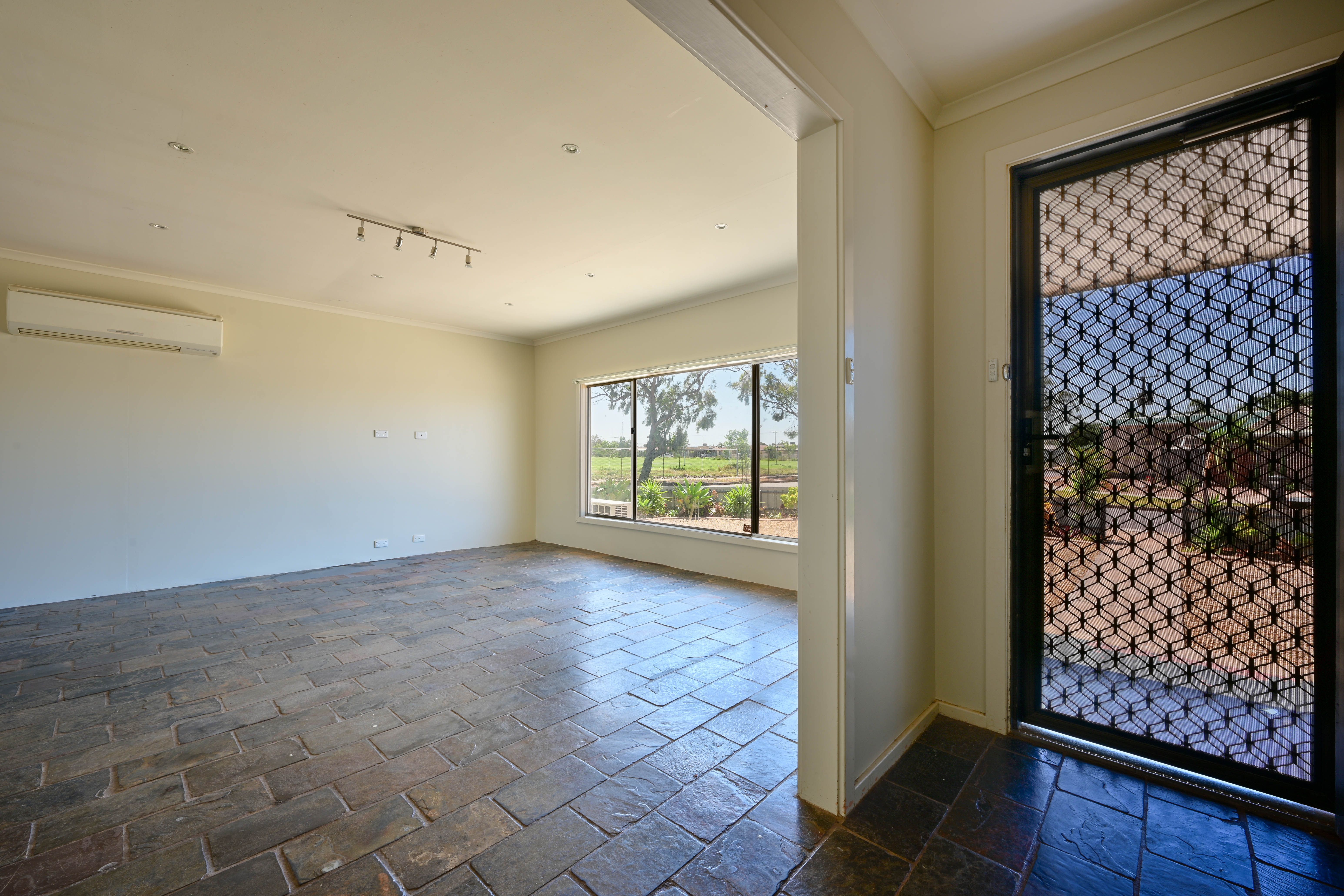 1 RICHARDS ST, WHYALLA NORRIE SA 5608, 0部屋, 0バスルーム, House