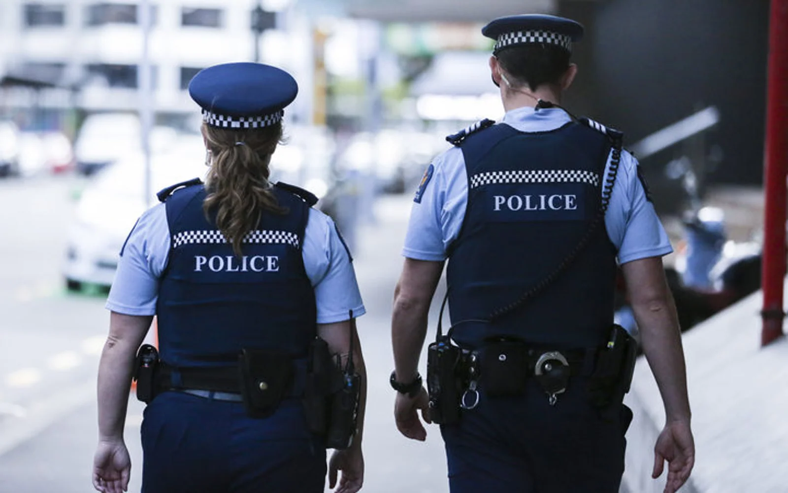 奥克兰枪击案件频发，警方“担心枪支泛滥”