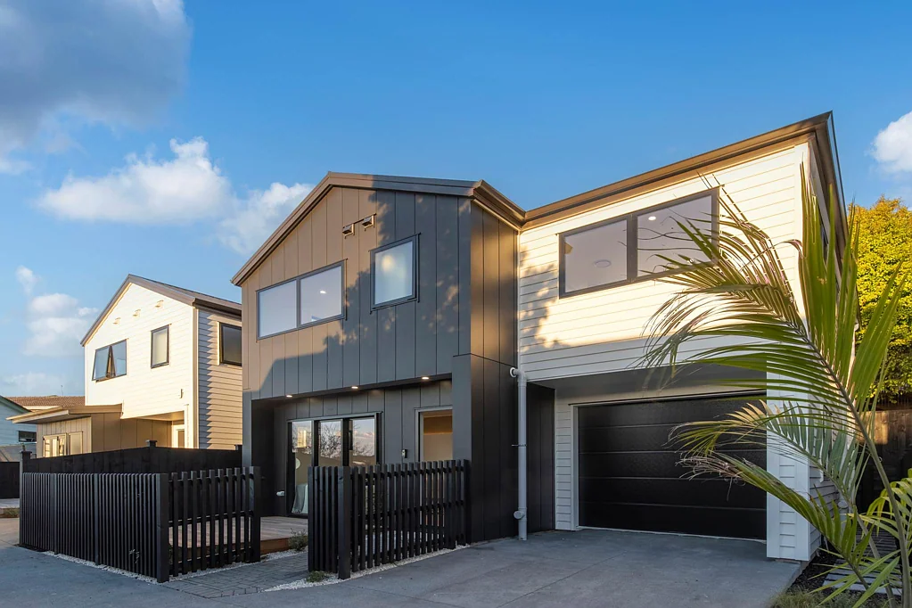 Browns Bay 5房 宁静无尾街+高端厨电+10年建筑质保， Rangitoto高中学区， 阳光、校网、品质、格局——全拿捏！ 5-Bedroom Masterpiece in Rangitoto College Zone